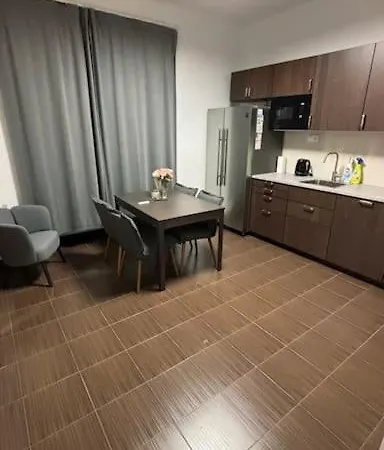 Cozy In 3 Apartment